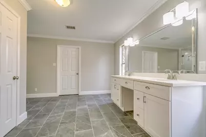 14022 Ragus Lake Drive, Sugar Land, TX 77498 - Photo 17