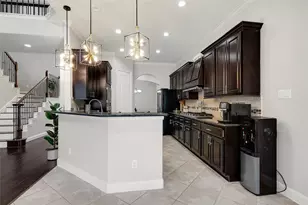 8018 Rippling Stream Ln, Richmond, TX 77407 - Photo 5