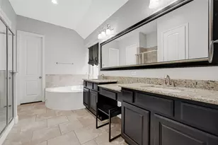 8018 Rippling Stream Ln, Richmond, TX 77407 - Photo 9