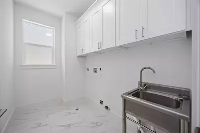 1949 Knoll Square Drive, Houston, TX 77080 - Photo 21