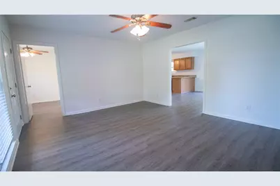 322 Broad Ripple Drive, Houston, TX 77336 - Photo 7