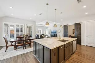 10611 Heather Berry Ln, Cypress, TX 77433 - Photo 3