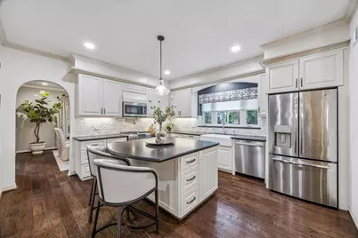 27 Cedarwing Lane, The Woodlands, TX 77380 - Photo 15