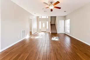 3117 Bay Creek Dr, Dickinson, TX 77539 - Photo 7