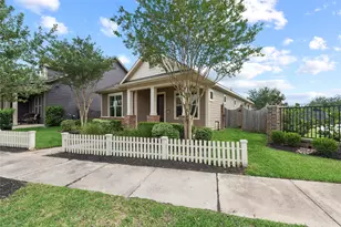 18423 Blue Hollow Heights Dr, Cypress, TX 77433 - Photo 17
