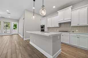 17371 Merigold Hts Dr, Conroe, TX 77302 - Photo 9