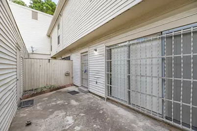 1936 Augusta Drive, Houston, TX 77057 - Photo 25