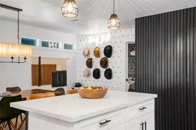 9619 Chatfield Street, Houston, TX 77025 - Photo 9