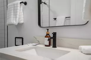 9619 Chatfield St, Houston, TX 77025 - Photo 25