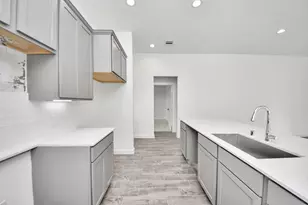 5819 Madison Trl Dr, Richmond, TX 77469 - Photo 13