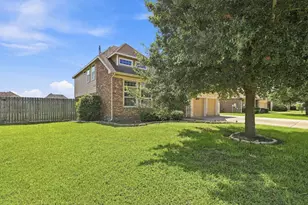 9611 Indian Trail, Mont Belvieu, TX 77523 - Photo 29
