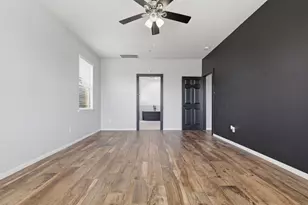 9611 Indian Trail, Mont Belvieu, TX 77523 - Photo 15