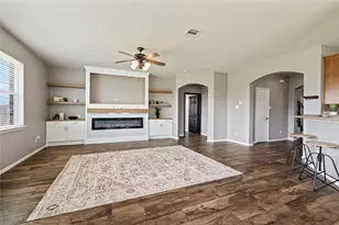 9611 Indian Trail, Mont Belvieu, TX 77523 - Photo 15