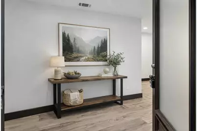 4521 Maple Street, Bellaire, TX 77401 - Photo 3