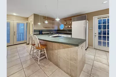 4521 Maple Street, Bellaire, TX 77401 - Photo 31