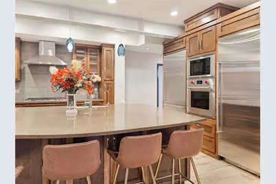 4521 Maple Street, Bellaire, TX 77401 - Photo 13