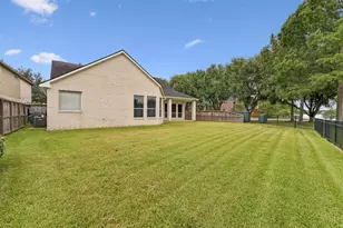 13050 Forester Canyon Ln, Sugar Land, TX 77498 - Photo 43