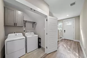 7706 Kivu Ln, Houston, TX 77055 - Photo 5