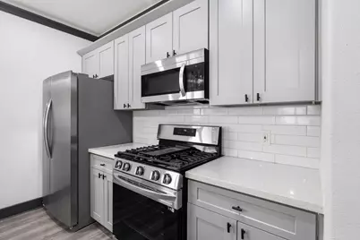 913 Panama Boulevard, Houston, TX 77009 - Photo 7