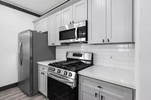 913 Panama Blvd, Houston, TX 77009 - Photo 7