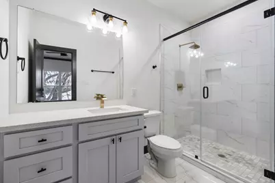 913 Panama Boulevard, Houston, TX 77009 - Photo 17