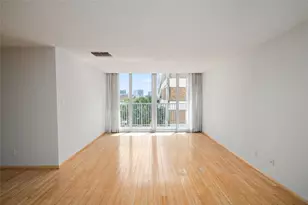 3600 Montrose Blvd, Houston, TX 77006 - Photo 9