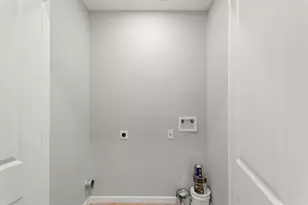 1006 9th St, Hempstead, TX 77445 - Photo 13