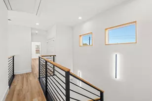 306 E 40th St, Houston, TX 77018 - Photo 27