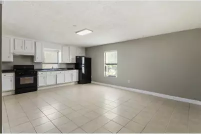 416 S Avenue D A/B, Humble, TX 77338 - Photo 15
