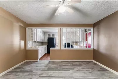 416 S Avenue D A/B, Humble, TX 77338 - Photo 9