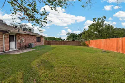 4850 Raven Ridge Drive, Houston, TX 77053 - Photo 31
