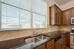 3302 Clearview Cir, Houston, TX 77025 - Photo 17