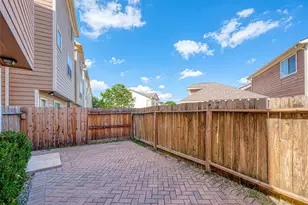 3302 Clearview Cir, Houston, TX 77025 - Photo 41