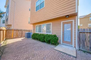 3302 Clearview Cir, Houston, TX 77025 - Photo 39
