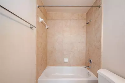 3302 Clearview Circle, Houston, TX 77025 - Photo 37