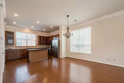 3302 Clearview Circle, Houston, TX 77025 - Photo 9