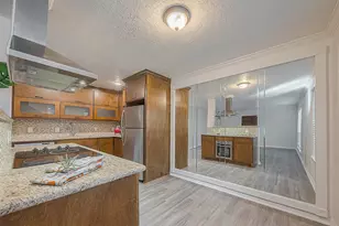 3224 Timmons Ln, Houston, TX 77027 - Photo 11