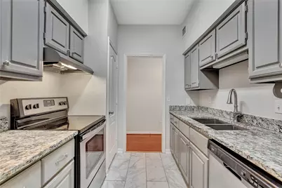 2400 N Braeswood Boulevard #114, Houston, TX 77030 - Photo 11