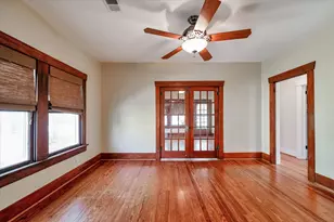 1024 W Temple St, Houston, TX 77009 - Photo 7