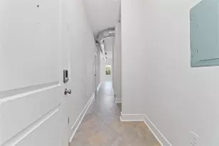 1011 Studemont St, Houston, TX 77007 - Photo 5