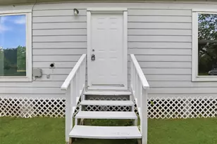 303 Gans St, Houston, TX 77029 - Photo 3