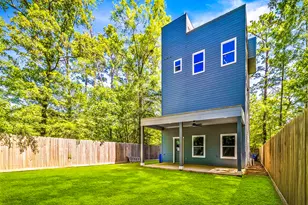 107 Cloverdale, Livingston, TX 77351 - Photo 31