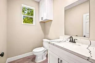 107 Cloverdale, Livingston, TX 77351 - Photo 7