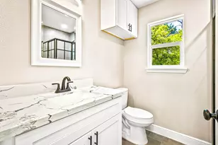 107 Cloverdale, Livingston, TX 77351 - Photo 19