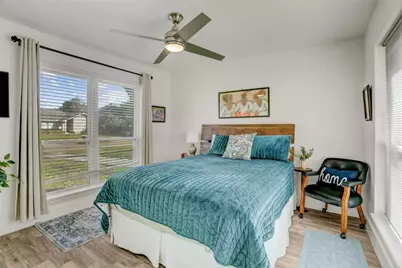 1135 Trowbridge Drive, Houston, TX 77062 - Photo 23