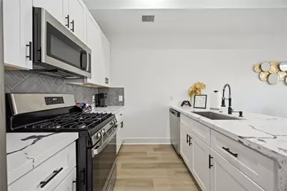 964 Lucky Street #B, Houston, TX 77088 - Photo 13