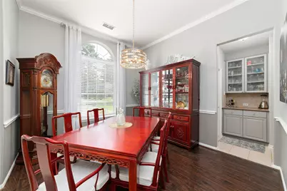 127 Hawknest Court, The Woodlands, TX 77384 - Photo 7