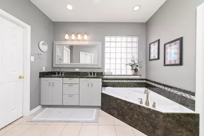 127 Hawknest Court, The Woodlands, TX 77384 - Photo 21