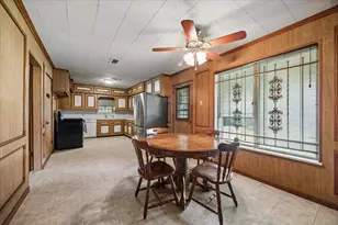 4620 Averill St, Houston, TX 77009 - Photo 9