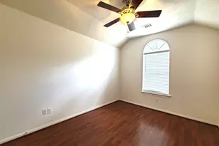 119 Benedict Canyon Loop, The Woodlands, TX 77382 - Photo 13